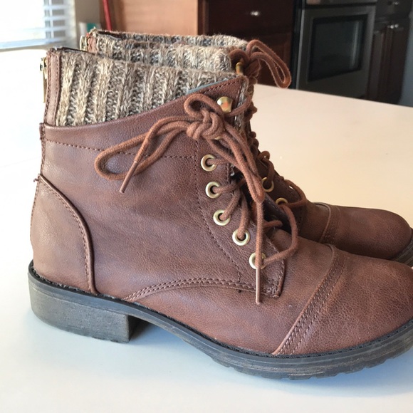 Steve Madden girl boots - Picture 2 of 4